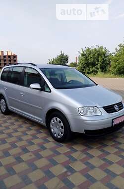 Мінівен Volkswagen Touran 2006 в Гайсину