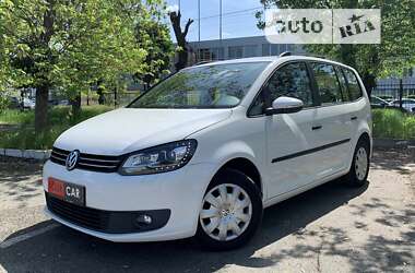 Мінівен Volkswagen Touran 2013 в Києві