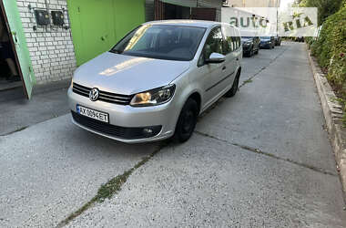 Минивэн Volkswagen Touran 2012 в Харькове