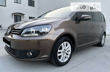 Мінівен Volkswagen Touran 2011 в Луцьку