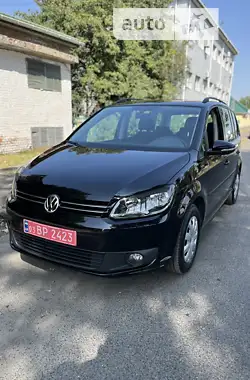 Volkswagen Touran 2011