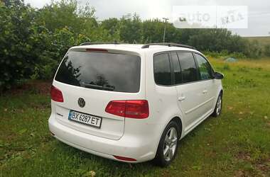 Минивэн Volkswagen Touran 2013 в Хмельницком