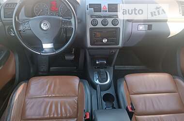 Минивэн Volkswagen Touran 2007 в Радивилове