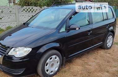 Минивэн Volkswagen Touran 2007 в Шепетовке