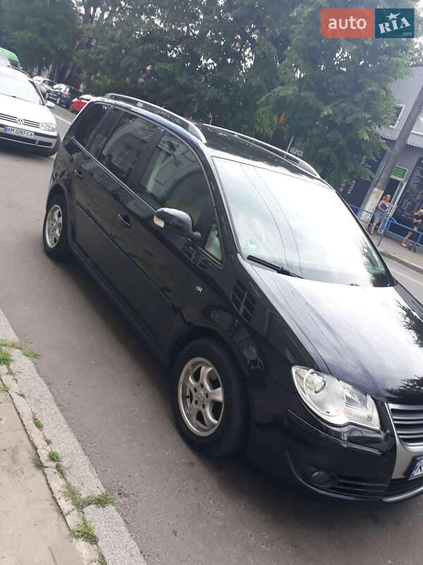 Мінівен Volkswagen Touran 2007 в Житомирі фото 27 Мінівен Volkswagen Touran 2007 в Житомирі