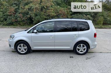 Volkswagen Touran 2012