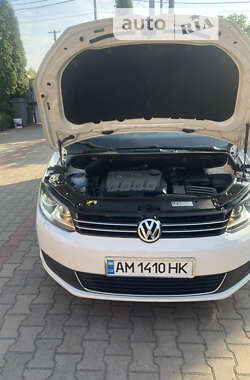 Мікровен Volkswagen Touran 2015 в Звягелі