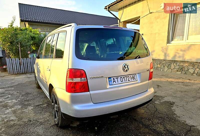 Минивэн Volkswagen Touran 2003 в Коломые