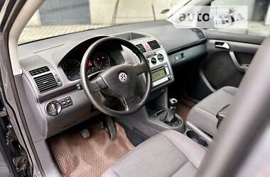 Мінівен Volkswagen Touran 2007 в Тернополі