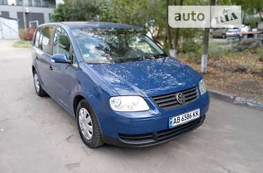 Минивэн Volkswagen Touran 2005 в Виннице