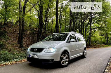 Минивэн Volkswagen Touran 2006 в Мукачево