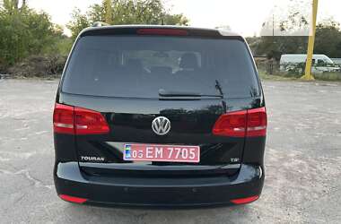 Минивэн Volkswagen Touran 2011 в Коростене