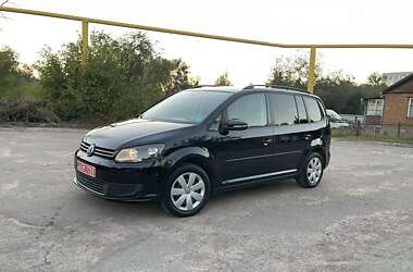 Минивэн Volkswagen Touran 2011 в Коростене