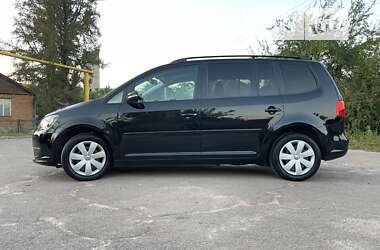 Минивэн Volkswagen Touran 2011 в Коростене