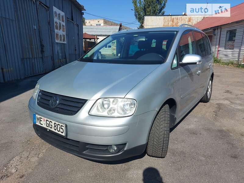 Минивэн Volkswagen Touran 2004 в Виннице