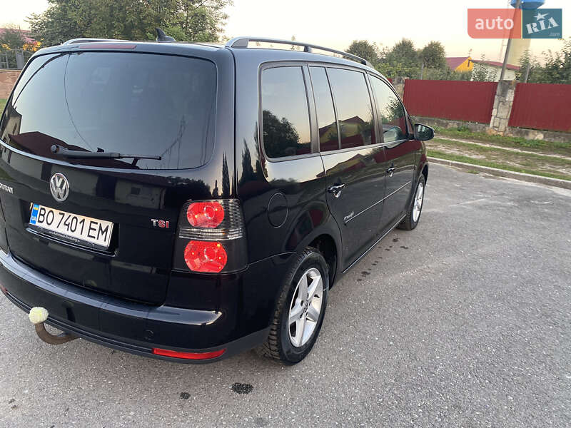 Минивэн Volkswagen Touran 2009 в Тернополе