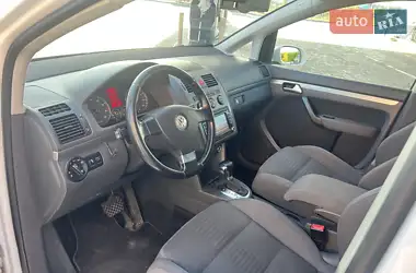 Volkswagen Touran 2010
