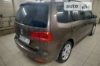 Мінівен Volkswagen Touran 2010 в Вінниці