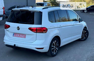 Микровэн Volkswagen Touran 2019 в Сарнах