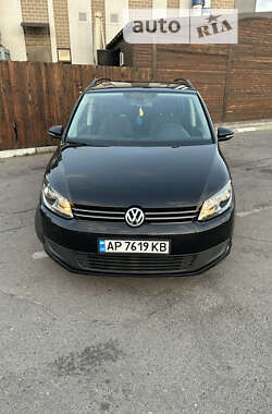 Минивэн Volkswagen Touran 2011 в Запорожье