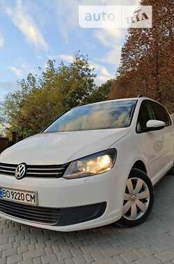 Минивэн Volkswagen Touran 2010 в Чорткове