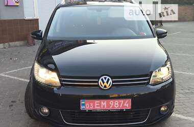 Минивэн Volkswagen Touran 2011 в Луцке