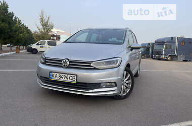 Микровэн Volkswagen Touran 2016 в Киеве