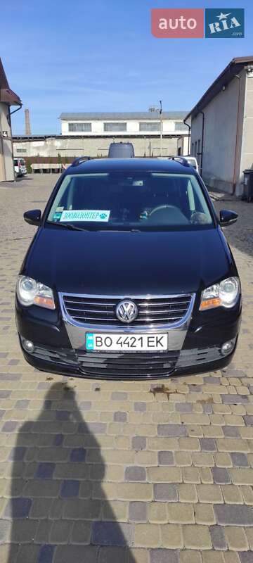 Volkswagen Touran 2010