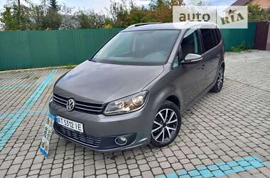 Минивэн Volkswagen Touran 2011 в Надворной