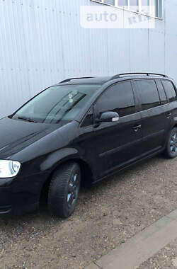 Минивэн Volkswagen Touran 2004 в Львове