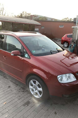 Минивэн Volkswagen Touran 2004 в Ровно