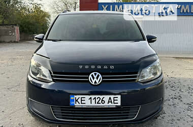 Минивэн Volkswagen Touran 2011 в Кривом Роге