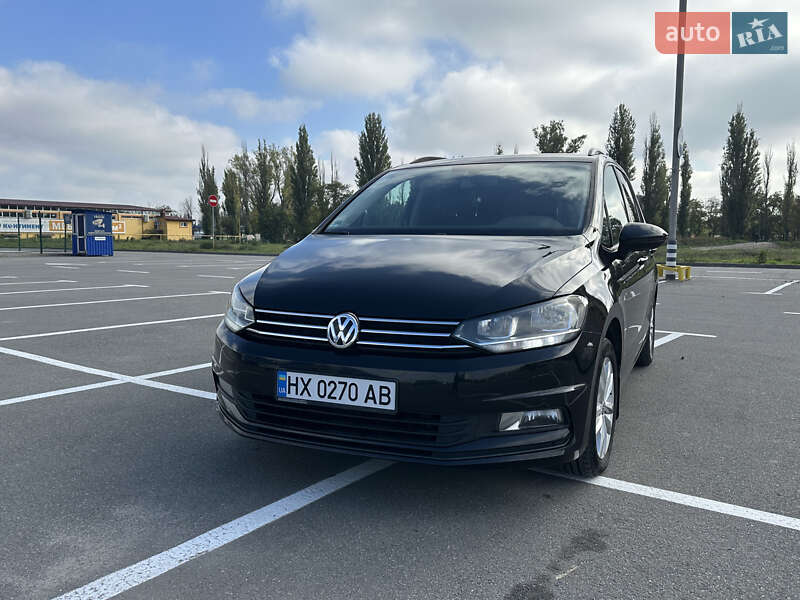 Микровэн Volkswagen Touran 2016 в Каменец-Подольском фото Микровэн Volkswagen Touran 2016 в Каменец-Подольском