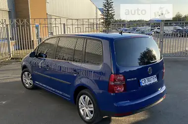 Volkswagen Touran 2010