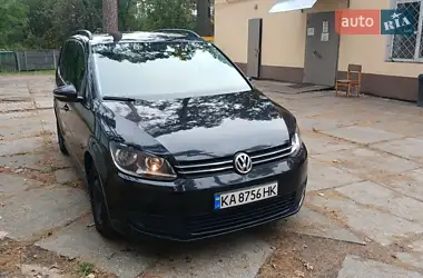 Volkswagen Touran 2012