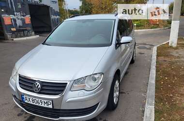 Мінівен Volkswagen Touran 2007 в Харкові