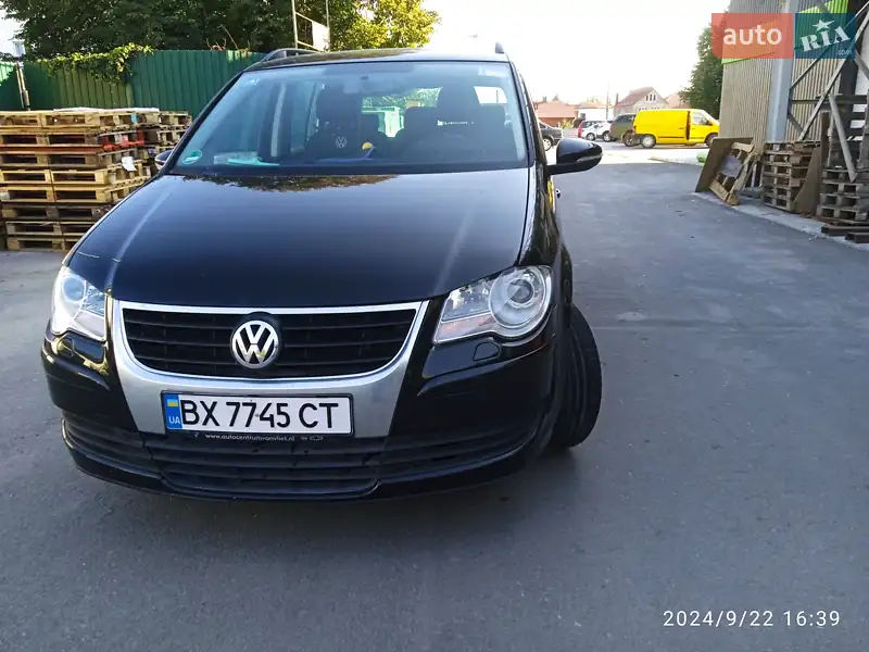 Volkswagen Touran