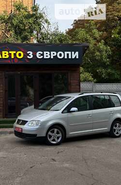 Мінівен Volkswagen Touran 2004 в Чернігові