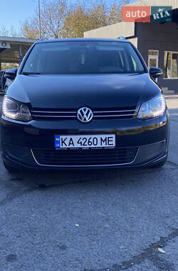 Минивэн Volkswagen Touran 2013 в Виноградове