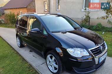 Volkswagen Touran 2010