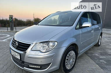 Минивэн Volkswagen Touran 2008 в Виннице