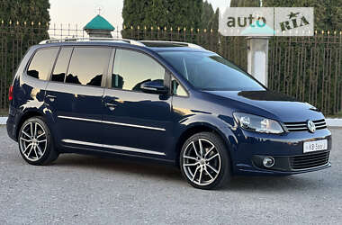 Минивэн Volkswagen Touran 2012 в Дубно