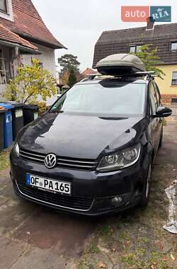 Volkswagen Touran 2012