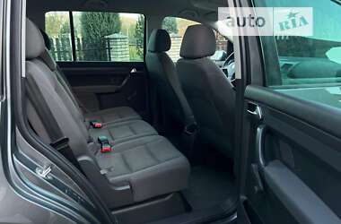 Минивэн Volkswagen Touran 2007 в Надворной