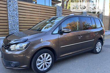 Минивэн Volkswagen Touran 2012 в Киеве