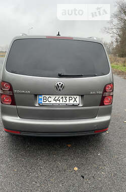 Минивэн Volkswagen Touran 2008 в Львове