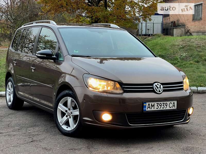 Мінівен Volkswagen Touran 2011 в Бердичеві