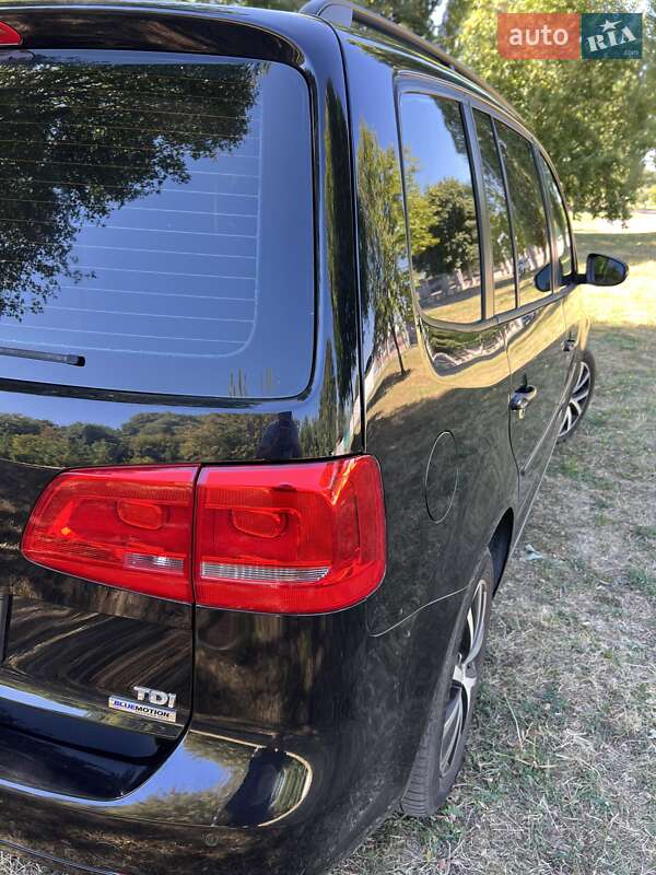 Минивэн Volkswagen Touran 2012 в Нежине фото 9 Минивэн Volkswagen Touran 2012 в Нежине