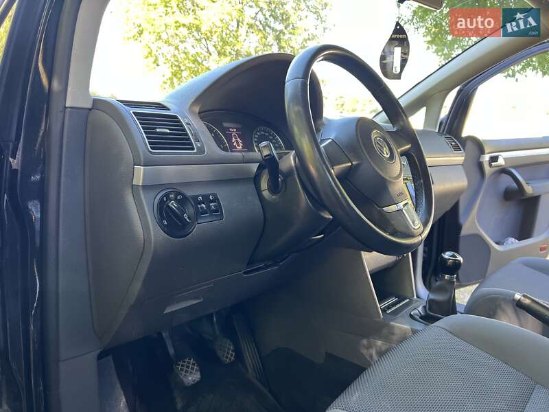 Минивэн Volkswagen Touran 2012 в Нежине фото 33 Минивэн Volkswagen Touran 2012 в Нежине
