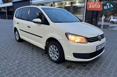 Volkswagen Touran 2013